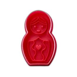 Découpoir à poussoir "Poupée Russe"